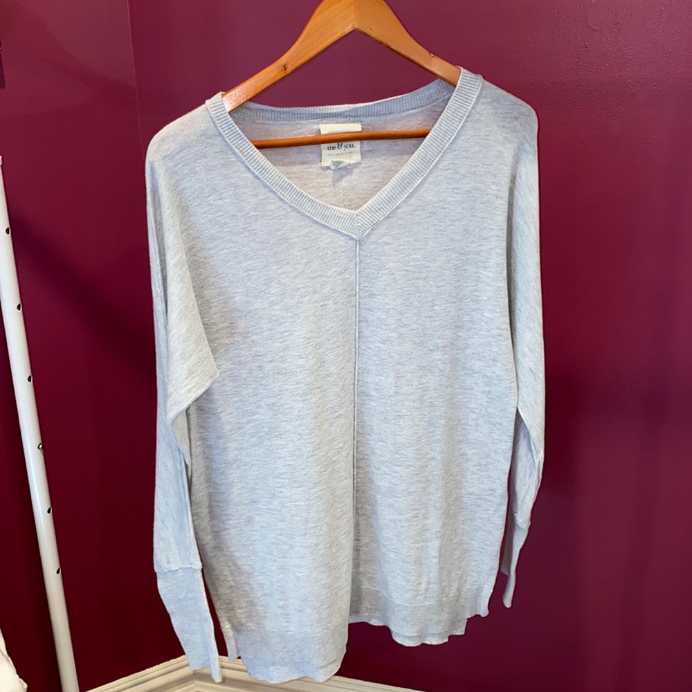 Light Grey thin Vneck sweater